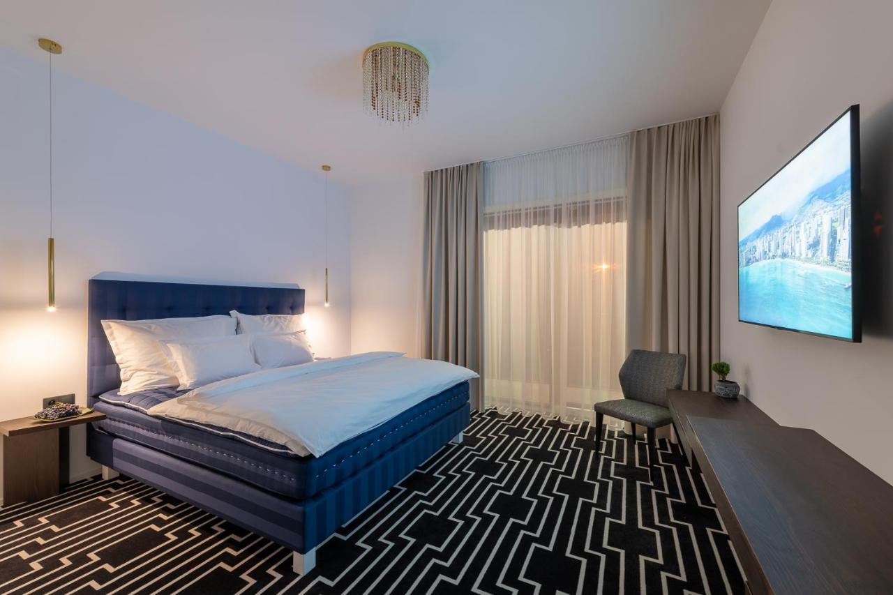 Hotel Zemplen Михаловце Екстериор снимка