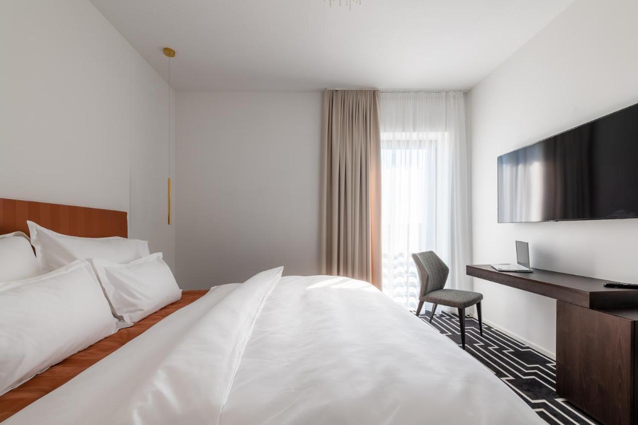 Hotel Zemplen Михаловце Екстериор снимка